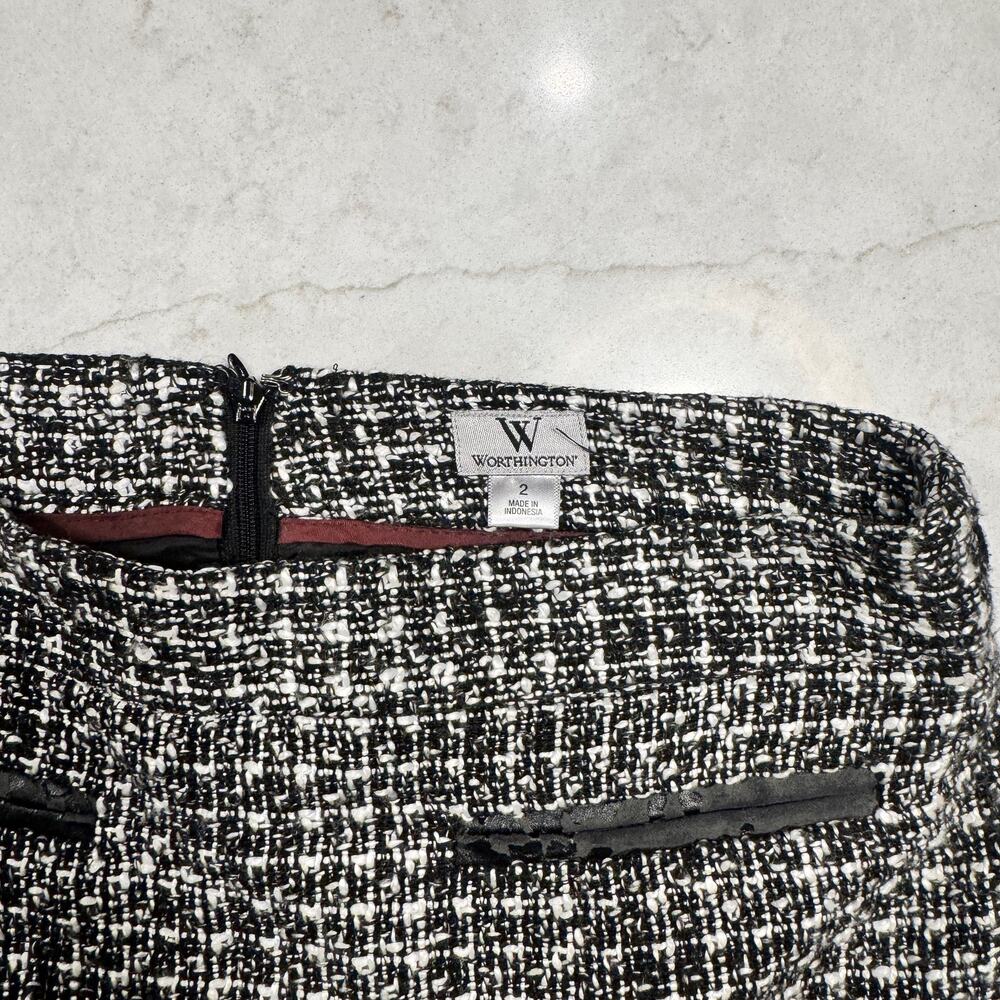 Worthington Black & White Tweed Pencil Skirt Women's 2 Back Slit Preppy Office - Picture 7 of 15